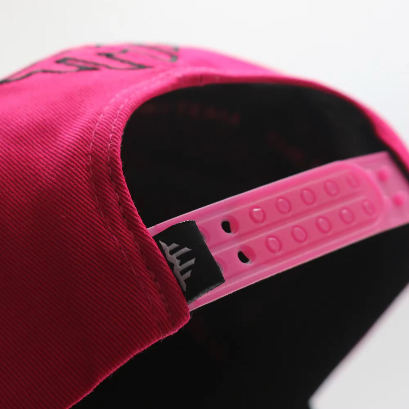 TMT - Signature cap